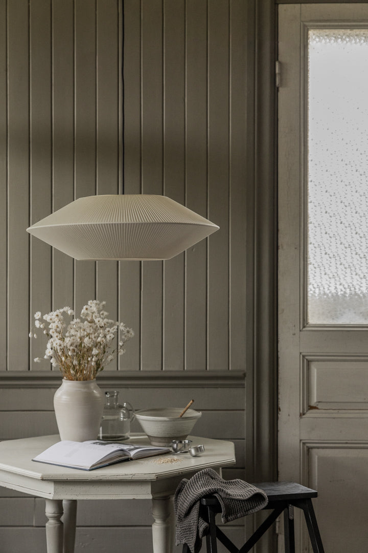 Pollux D58 plisserad off-white - Taklampskärm